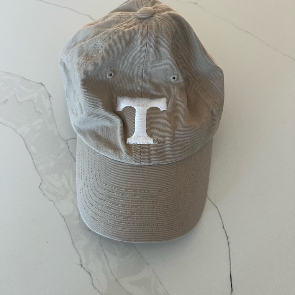 UT UNIVERSITY OF TENNESSEE BALL CAP